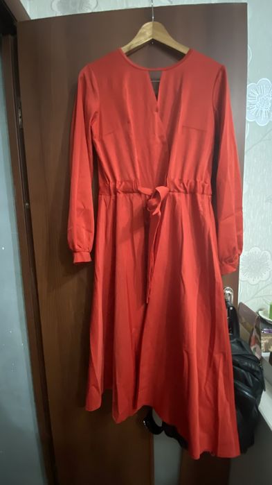 Продам женские веши