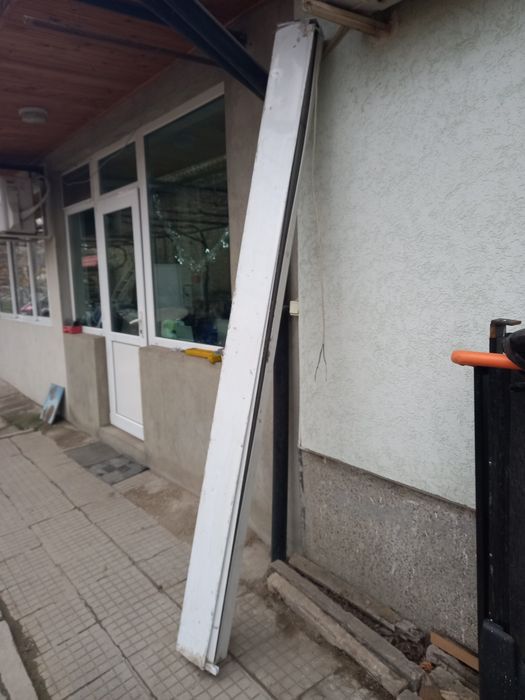 Ролетна врата електрическа