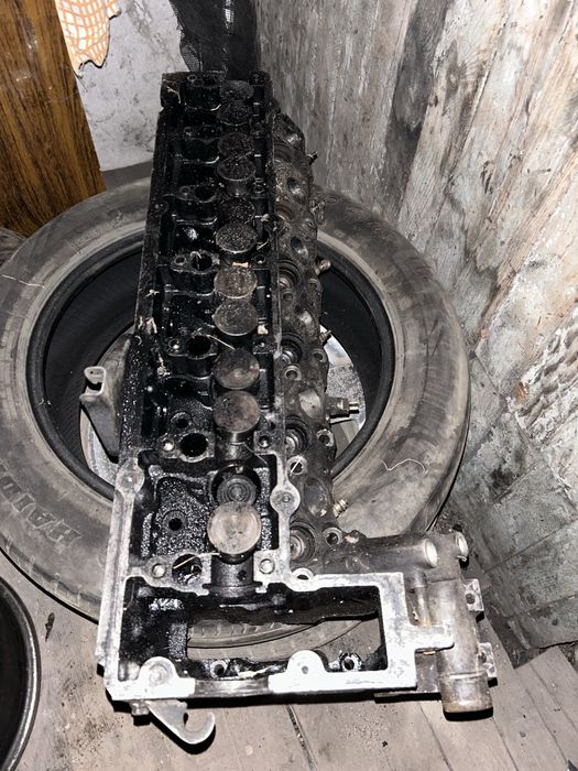 Головка на мерседес ом 603