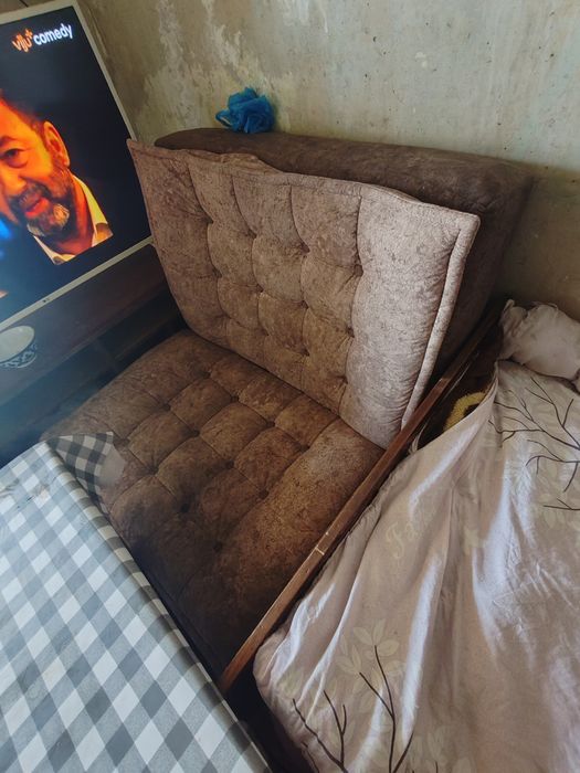 Продам диван и кресла