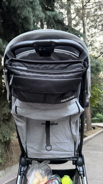 Коляска прогулочная EasyWalker Jackey Pebble Grey