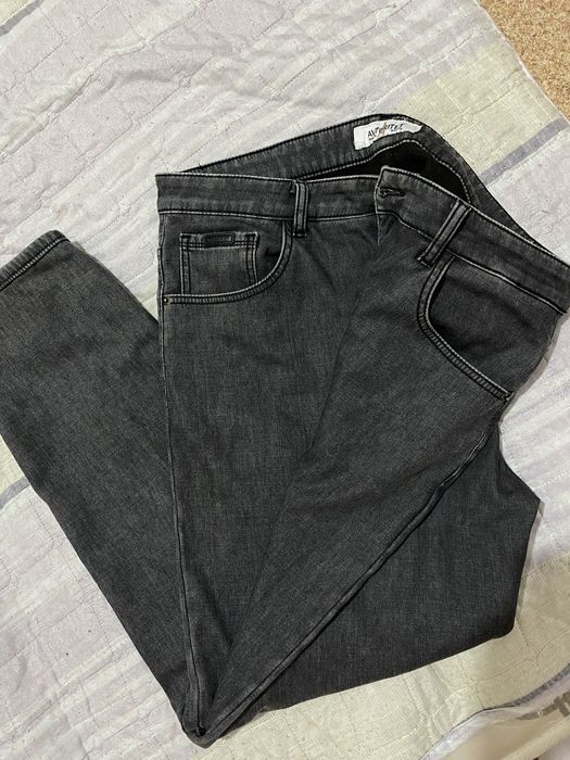 Джинсы  мужские  продам .