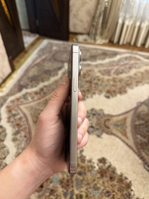 iPhone 15 pro max natural 256 gb