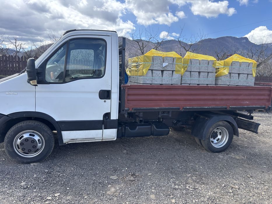 Transport materiale constructii