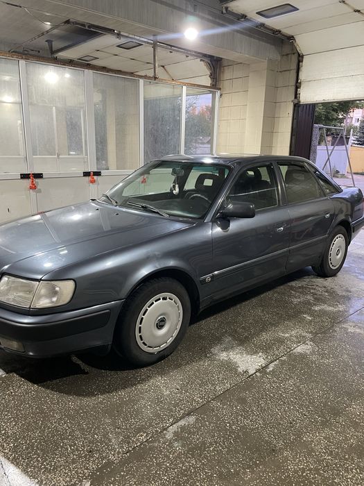Продам Audi 100 мкп.,2.6