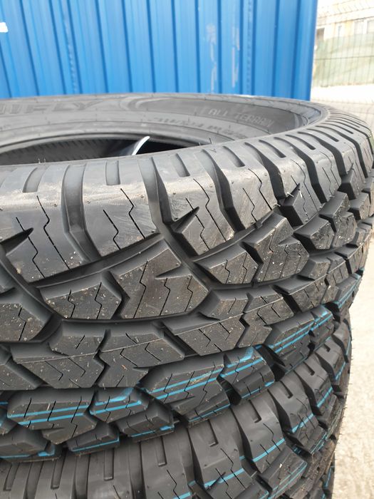 Vand anvelope noi all season,all terrain  265/70 R16 Hifly AT M+S