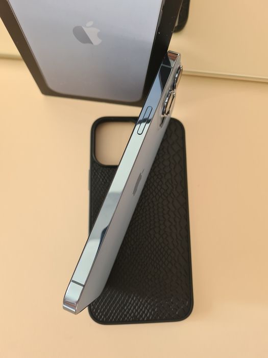 Продам IPhone 13 Pro Max