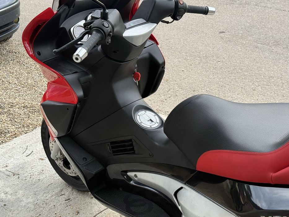 Gilera nexus 250