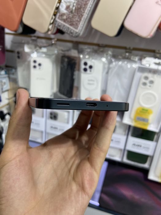 Samsung A17 8/256 ideal