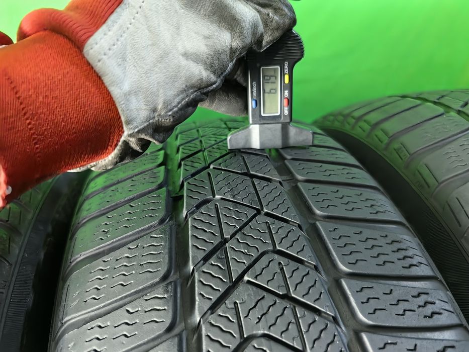 225/60R18  Pirelli sottozero 3 stare foarte buna
