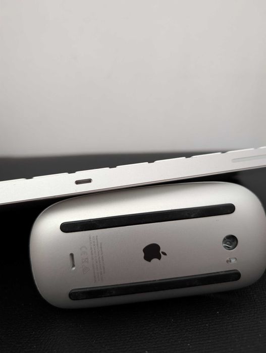 Apple Magic Mouse / Magic Keyboard - Se vand si separat