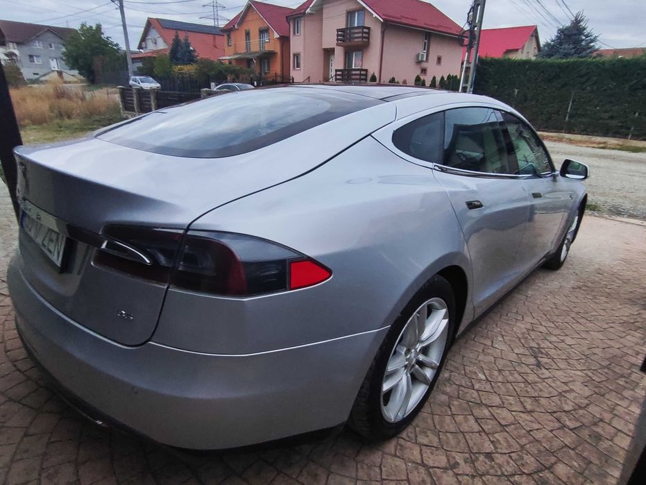 TESLA Model S 2014 — imagine 4