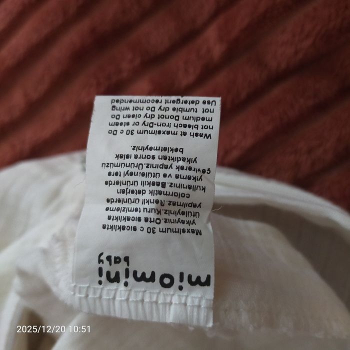 продам красивые муслиновые платье