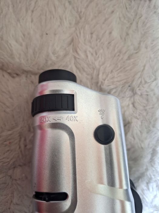 Microscop monocular portabil zoom optic 20-40X focus reglabil