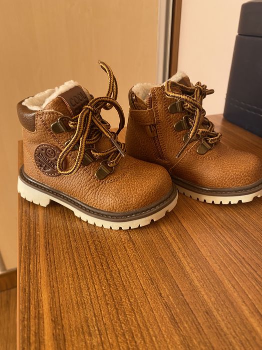 Бебешки обувки 20 номер