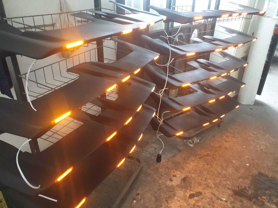 Сенници с лампи, Nissan Navara, Grand Cherokee, Mitsubishi L200, Suzuki Vitara, Nissan Terrano