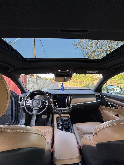 Volvo s90 D4 inscription