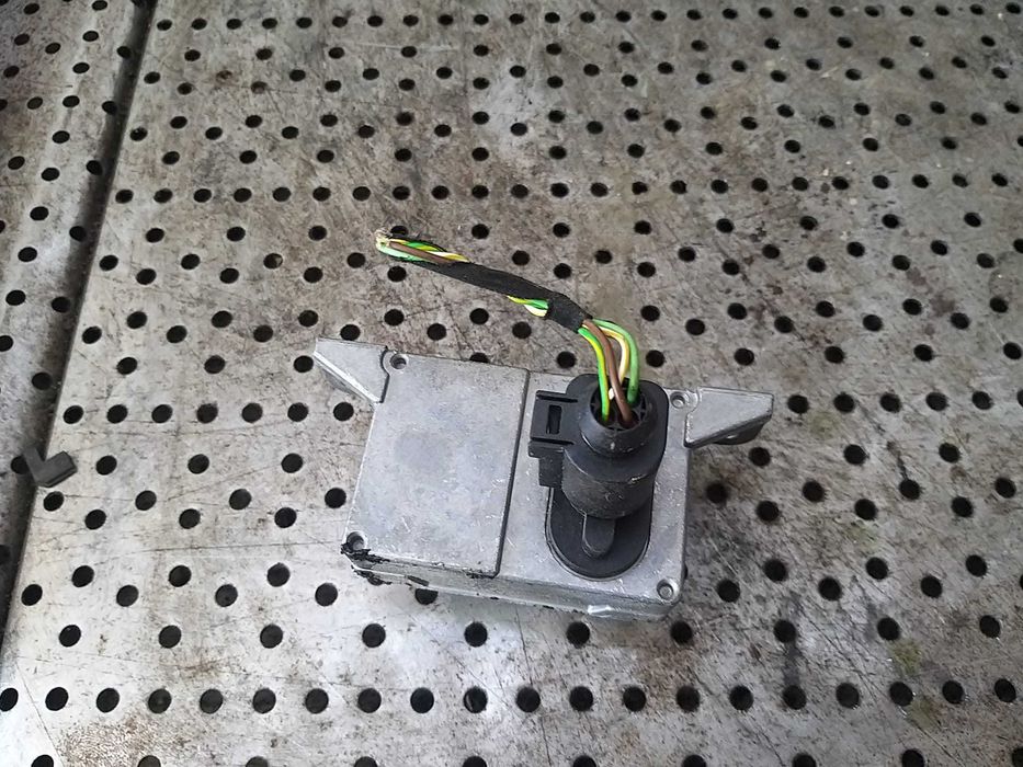 Modul senzor esp vw touran 1t 1j0907655a