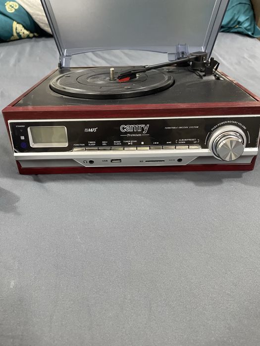 Pickup pentru vinyl