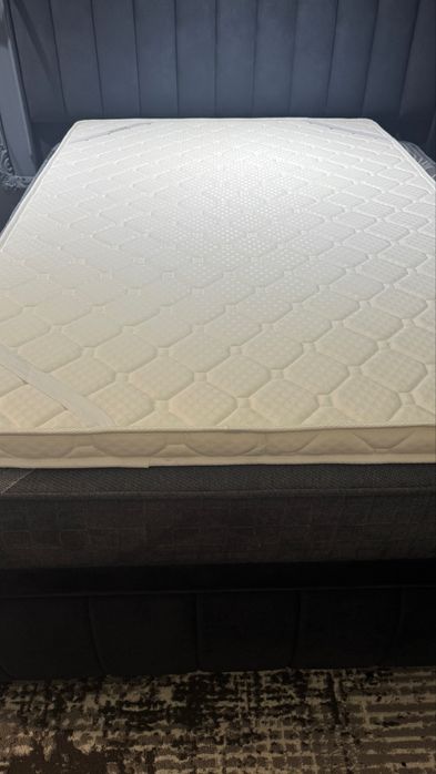 Топпер 8 см 1 кв 330000  мингдан сифати зор 5 йил гарантия бериладт