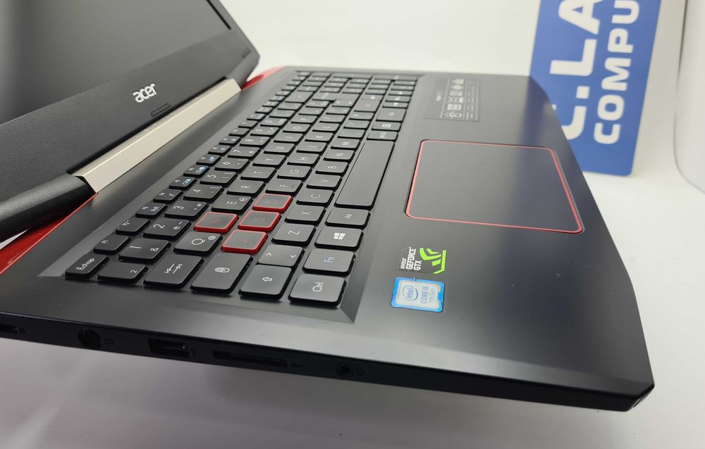 Acer Aspire VX 15  i5 7300HQ/16GB/256SSD/1TB HDD/GTX 1050-4GB/FHD
