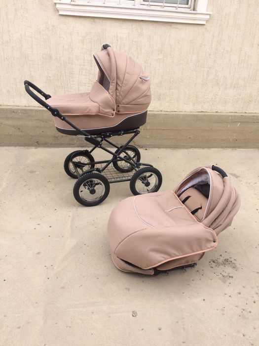 Коляска детская с прогулочным блоком