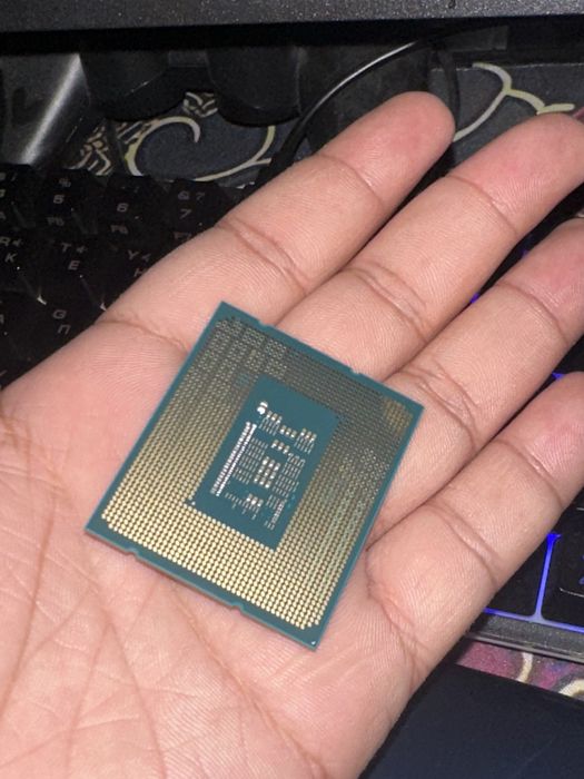 Продам intel i3 14100f новый