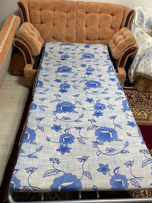 тройной диван состояние хорошее