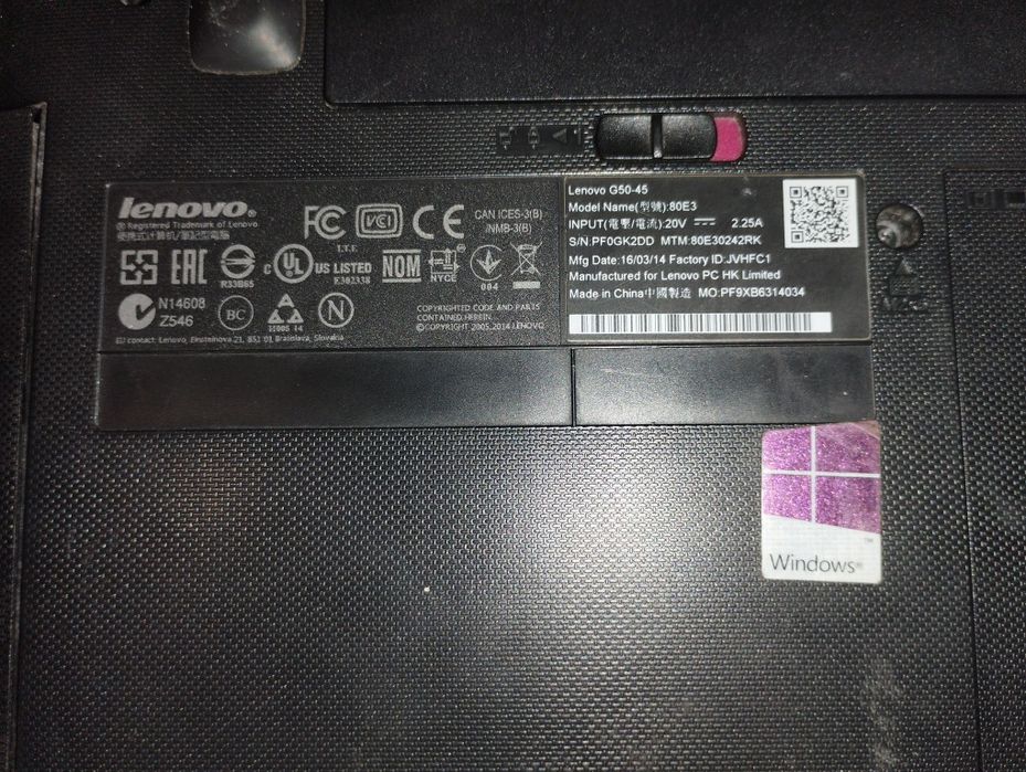 Продаю Рабочий Ноутбук LENOVO на Запчасти