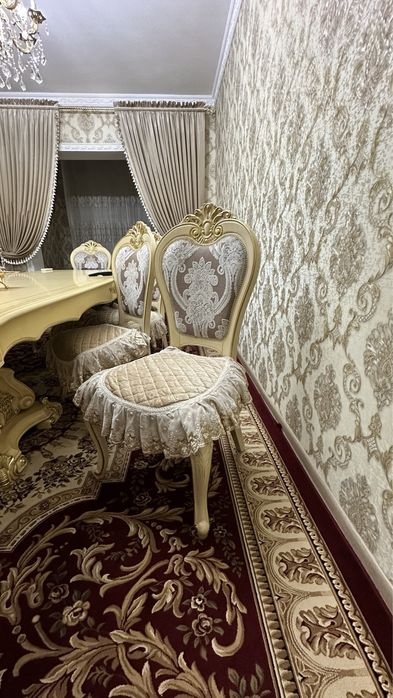 Комплект стол со стульями