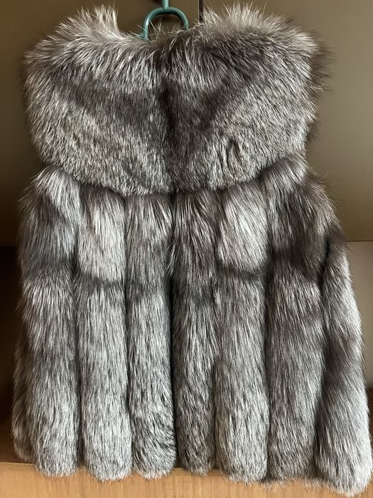 Vesta blana noua