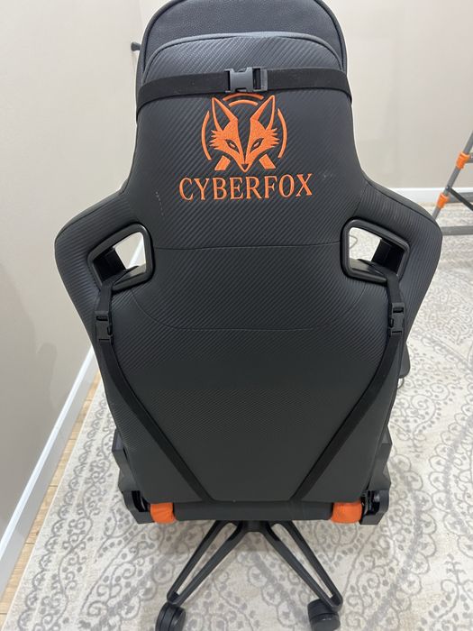 Продам игровое кресло