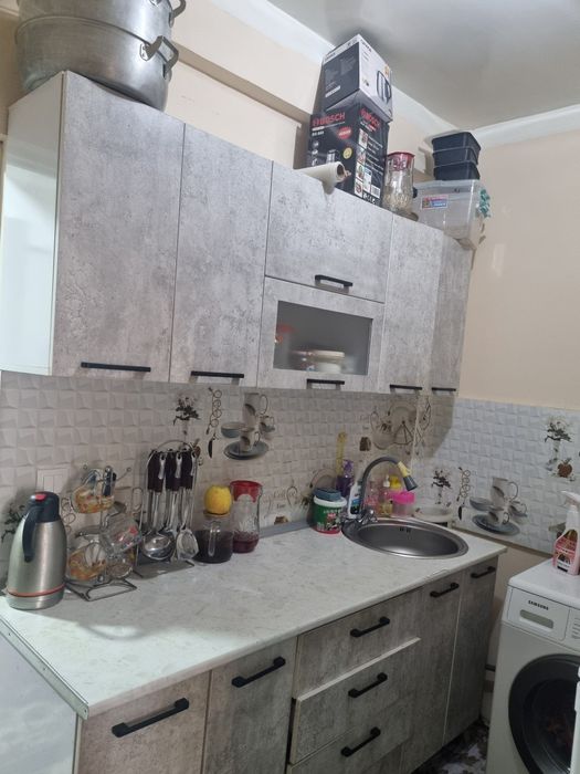 Сотилади Чилонзор 20 квартал 2 хонали