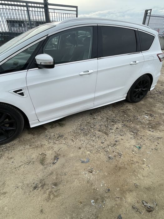 Dezmembrez/Dezmembrari Ford SMAX 2107 2.0 tdci