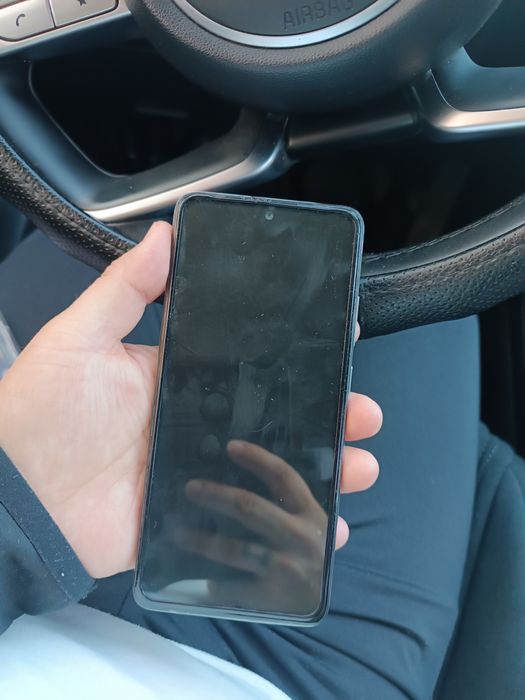 Обменяю телефон Redmi Note 11pro