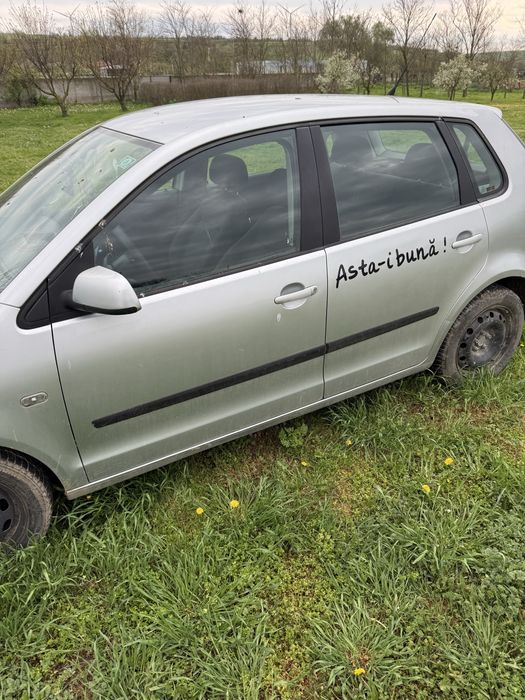 VOLKSWAGEN Polo 2004 — imagine 2
