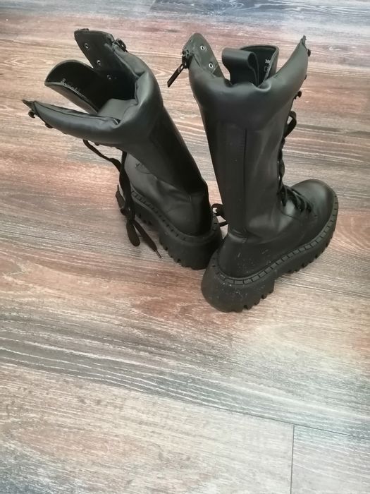 ZARA Дамски кубинки