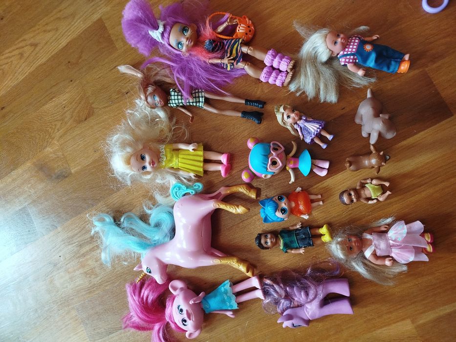 Кукли Барби с аксесоари и SHIMMER STARS Еднорог Блясъчка