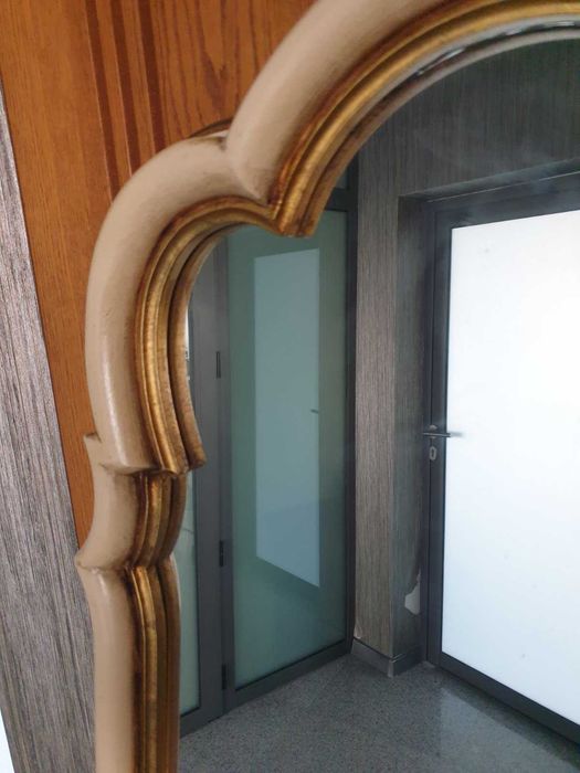 Барокова тоалетка/конзолна масичка/маса с огледало-мрамор-дърворезба