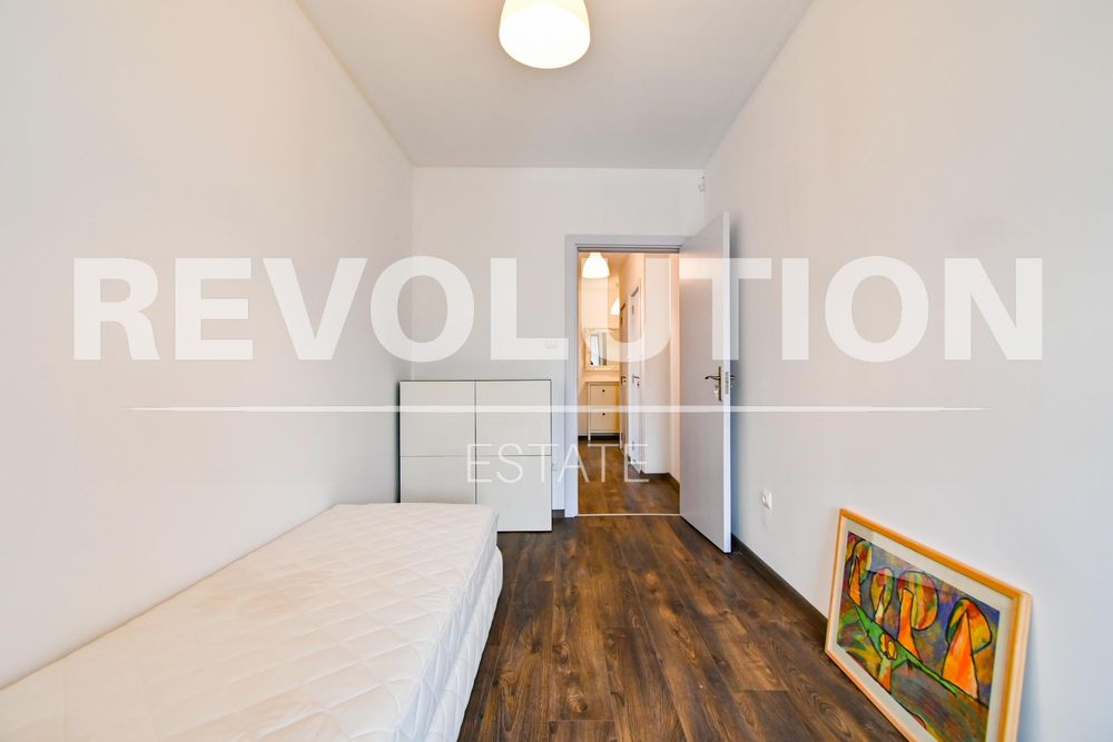 Дава се под наем Тристаен апартамент в София, Зона Б-18 - 85 кв.м за 799 € - Снимка #10