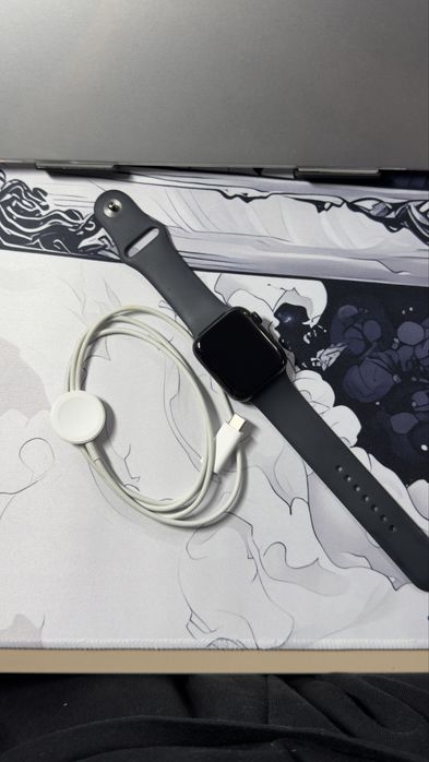 Apple Watch SE (Gen 2) 44mm