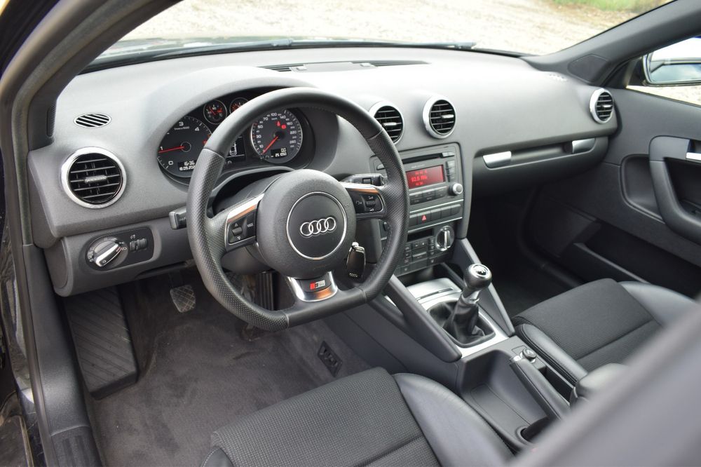 Audi A3 8P 2.0 TDI 170 cp S-line