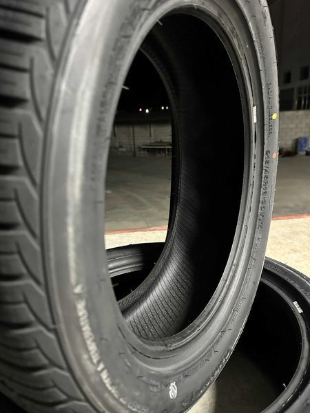 Нови всесезонни гуми ARIVO CARLORFUL A/S 215/45R16 90V XL НОВ DOT