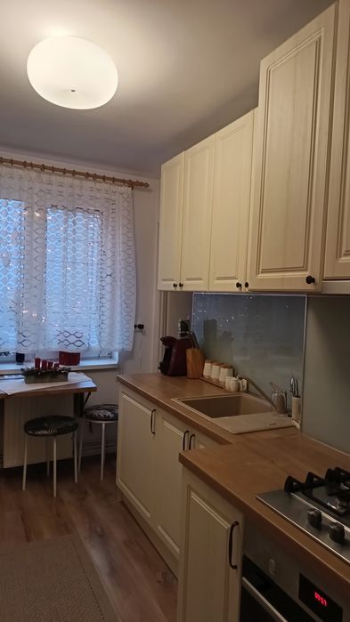 Vand apartament 2 camere Medias