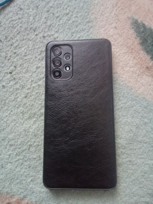 Продам телефон самсунг