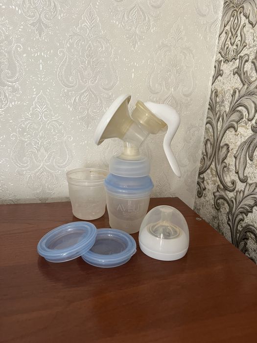 Продам молокоотсос ручной Philips Avent
