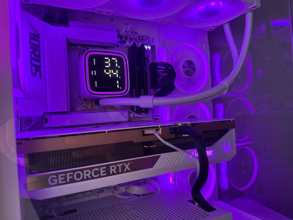 Gaming PC – Ryzen 9 9950X3D / RTX 5080 / 32GB DDR5 / 2TB SSD