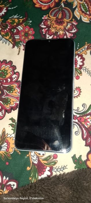 Ekran almatirilmagan akmlatir almashtirilgan  toza