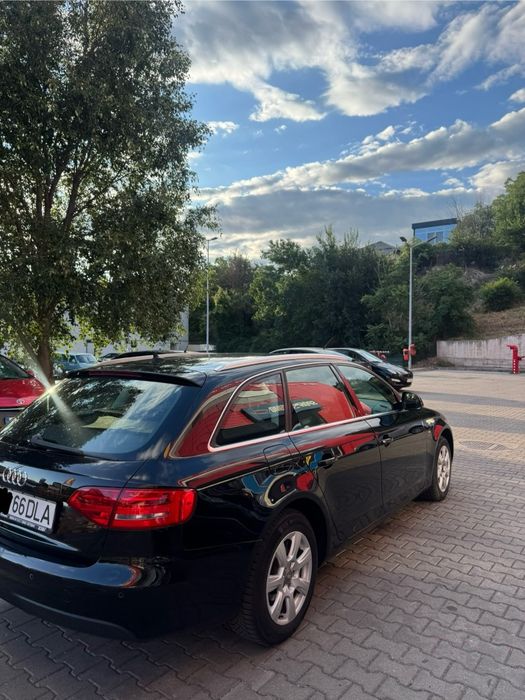 Audi A4 2.0 diesel An Fabricație 2010 euro 5