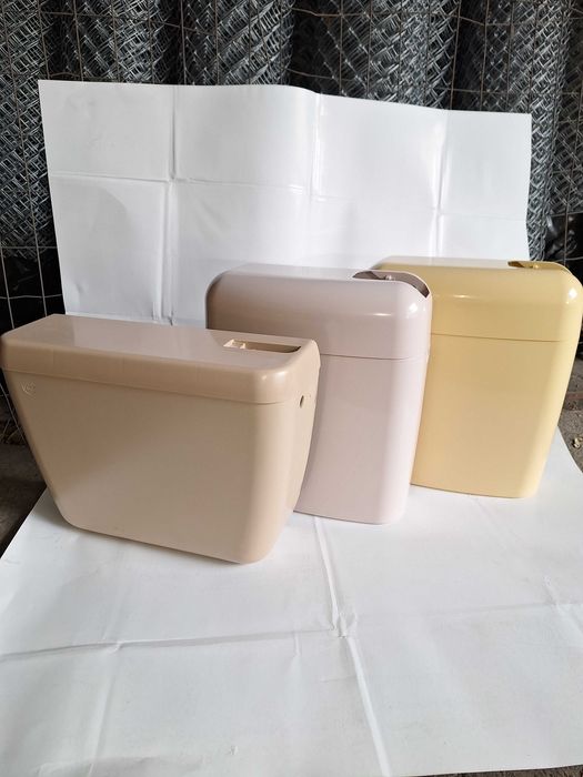 Тоалетно казанче(различни цветове)